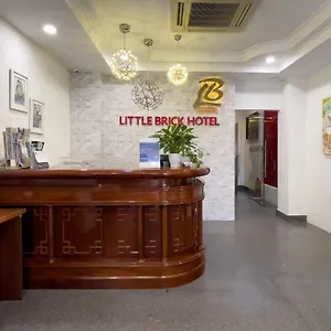 2* Hotel Little Brick Saigon