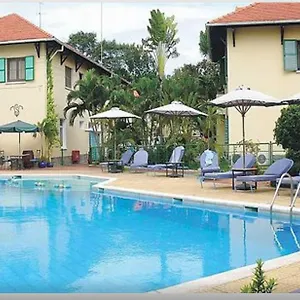 4* Aparthotel Saigon Village